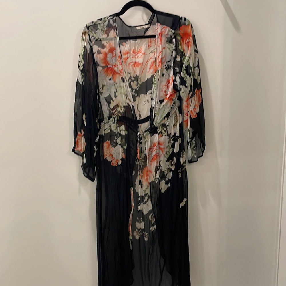 Kimono floral.